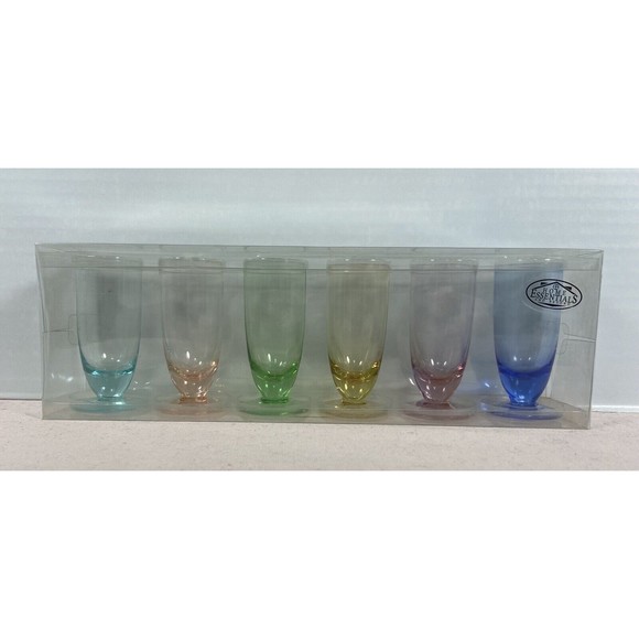Home Essentials and Beyond 6 Colored Shot Glasses. - Picture 4 of 5